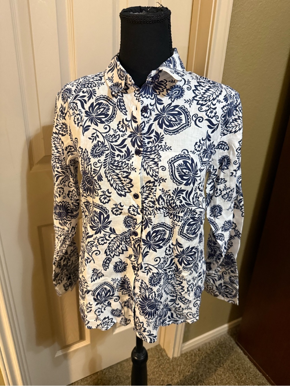 Pure Collection White and Navy Floral Button-Down Shirt